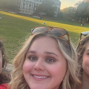 Meet your Posher, Sissy